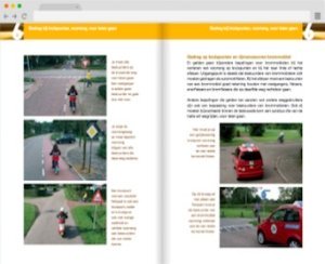 Online bromfiets theorieboek<